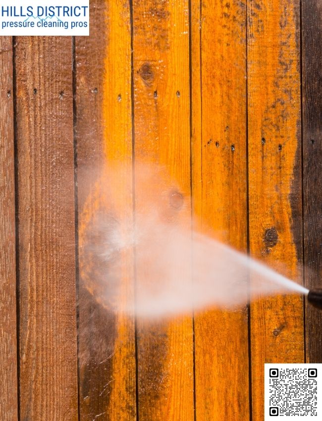 Can solar panels be damaged during cleaning?