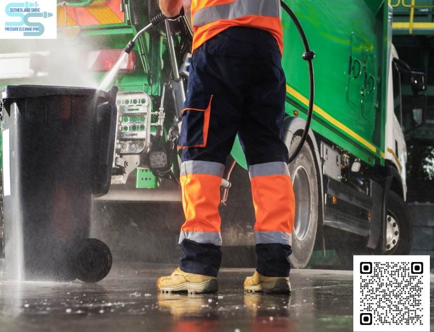 How does Sutherland Shire Pressure Cleaning Pros ensure customer satisfaction?